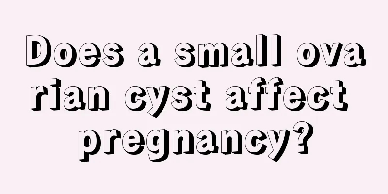 Does a small ovarian cyst affect pregnancy?